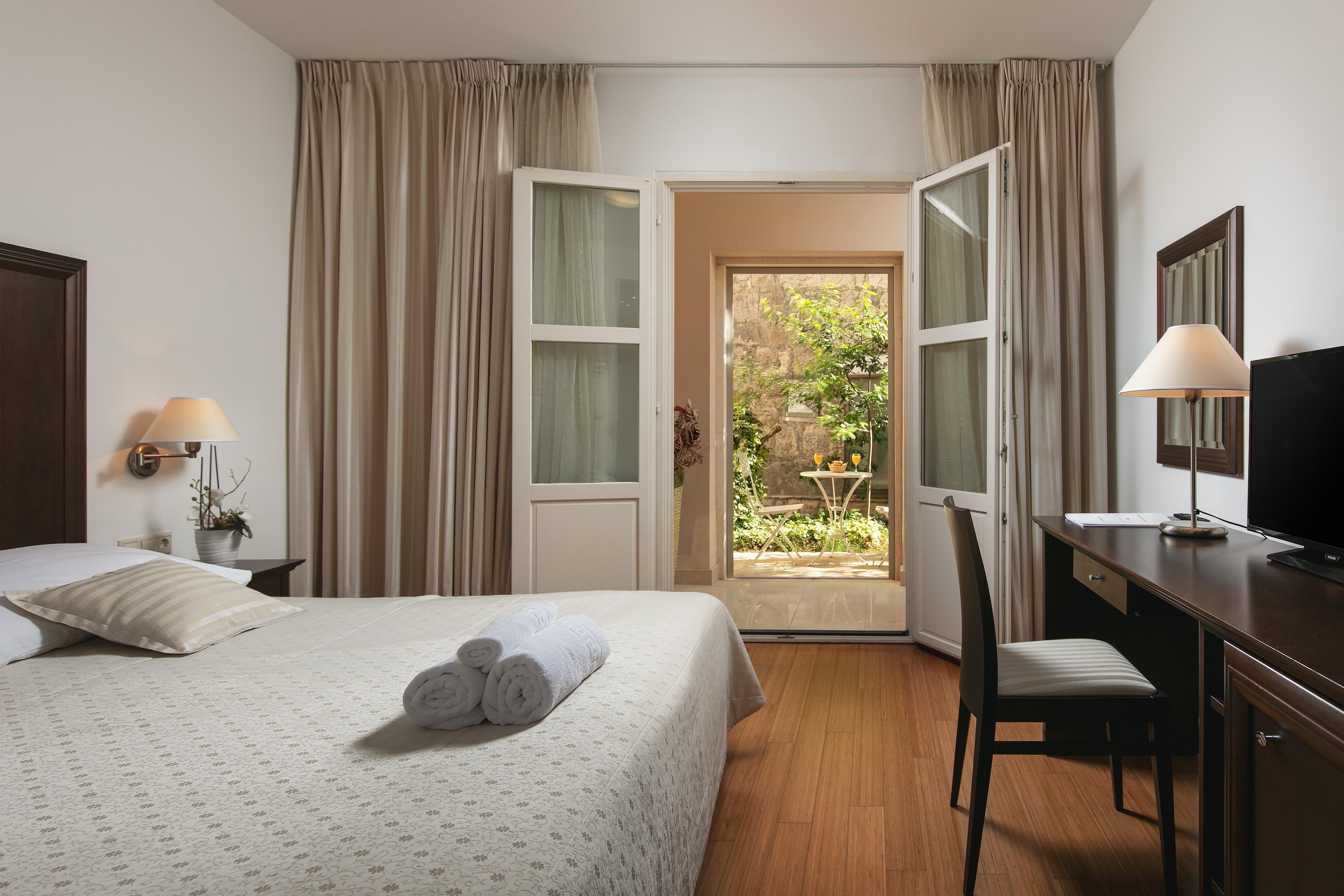 Hotel Croatia Baška Voda Екстериор снимка