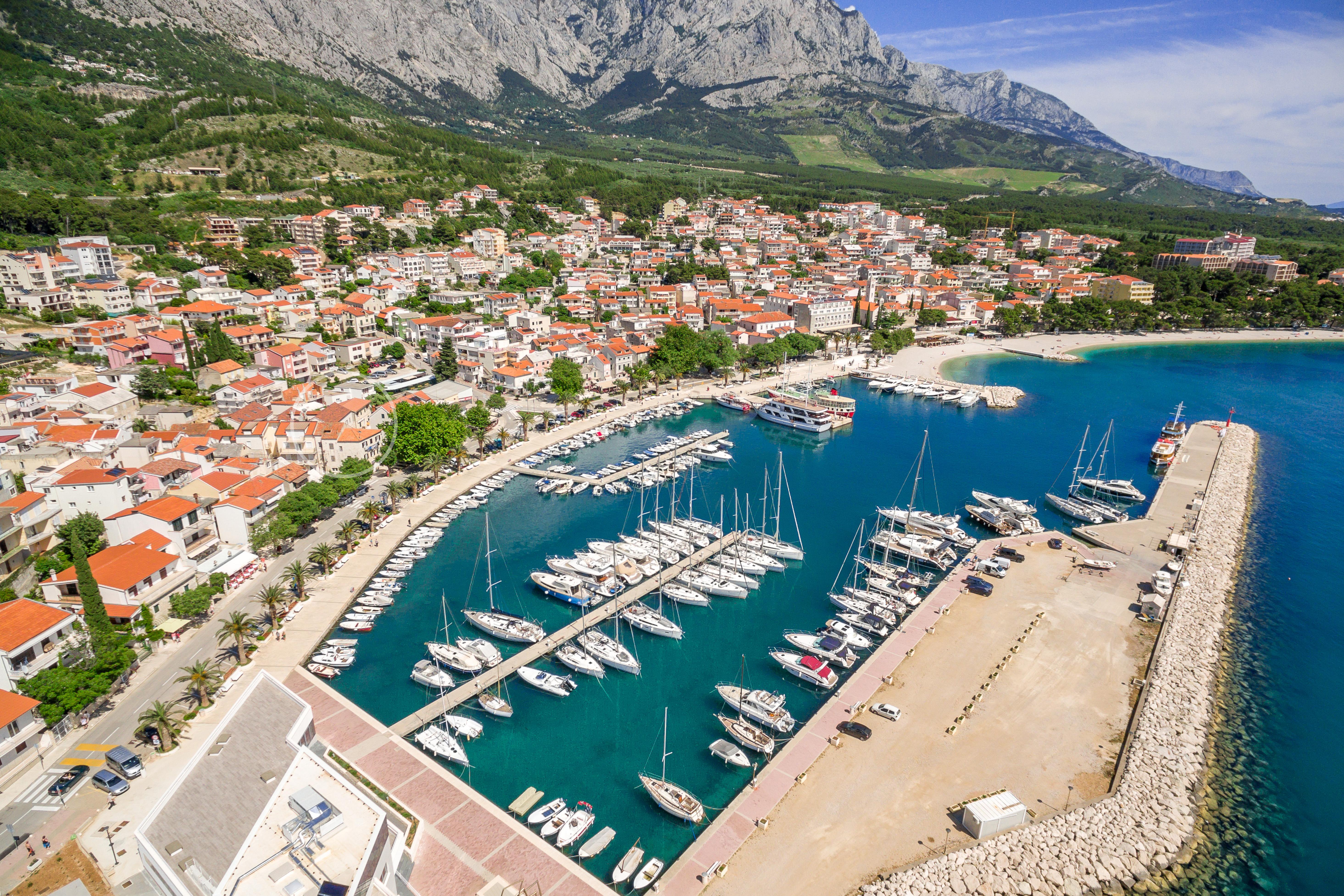 Hotel Croatia Baška Voda Екстериор снимка