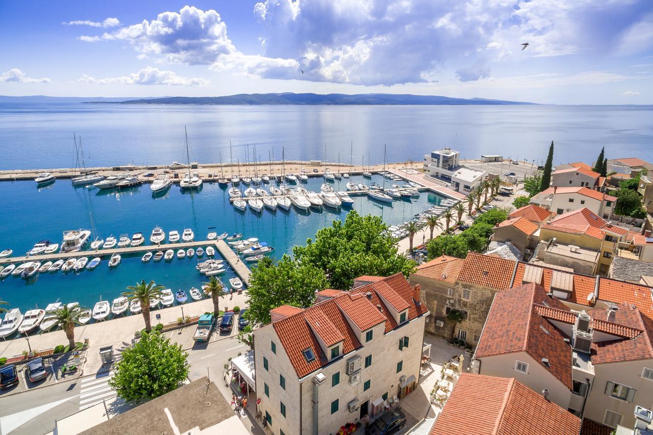 Hotel Croatia Baška Voda Екстериор снимка